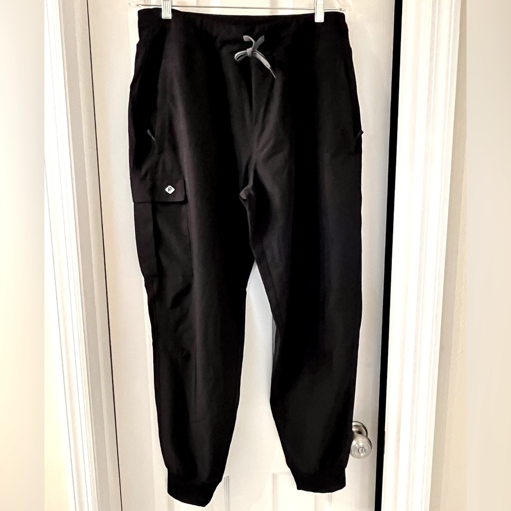 RlaGed Women’s Cargo Hiking Pants Ltweight Jogger Water Resistant UPF50 Zipper